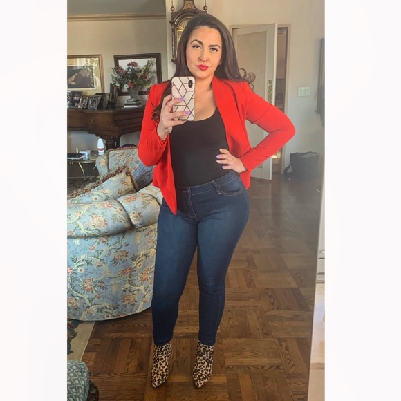 Meet your Posher, Ruby - Picture 6 of 9